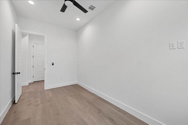 1809 Maple Ave 2, Austin, TX 78702