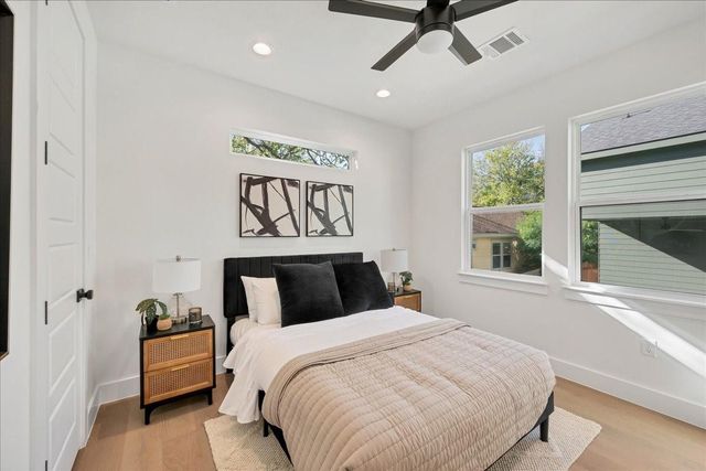 1809 Maple Ave 2, Austin, TX 78702