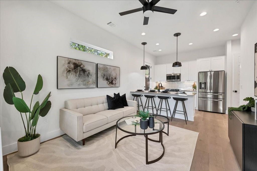 1809 Maple Ave 2, Austin, TX 78702