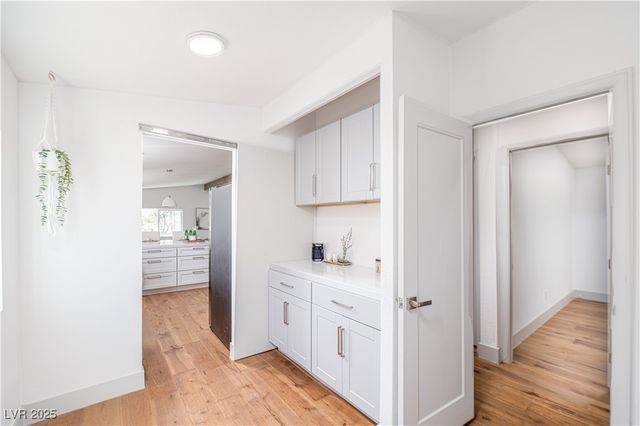 5822 East Carey Avenue, Las Vegas, NV 89156