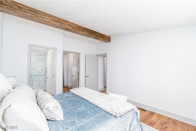 5822 East Carey Avenue, Las Vegas, NV 89156