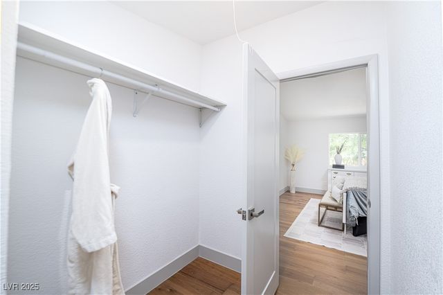 5822 East Carey Avenue, Las Vegas, NV 89156