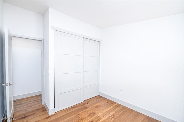 5822 East Carey Avenue, Las Vegas, NV 89156