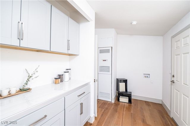 5822 East Carey Avenue, Las Vegas, NV 89156