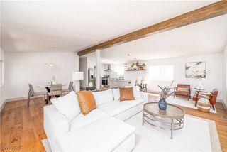 5822 East Carey Avenue, Las Vegas, NV 89156