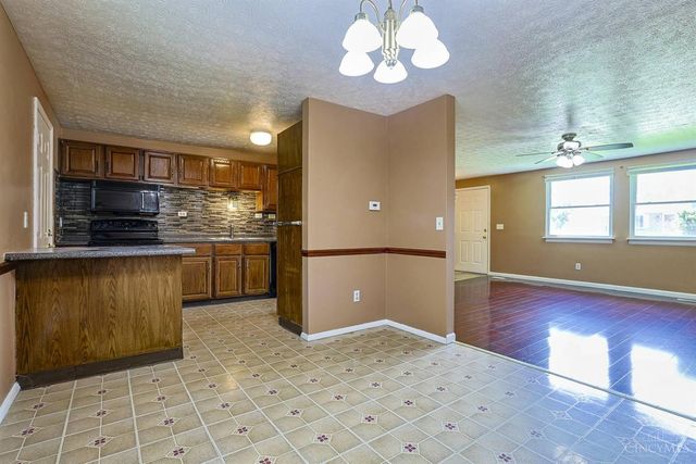 3274 Sienna Drive, Colerain Twp, OH 45251