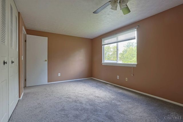 3274 Sienna Drive, Colerain Twp, OH 45251