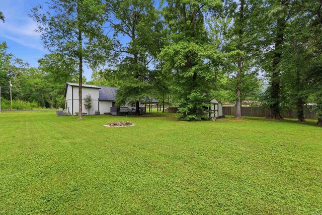13 Douglas Street, Greenbrier, AR 72058