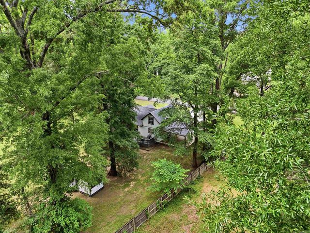 13 Douglas Street, Greenbrier, AR 72058