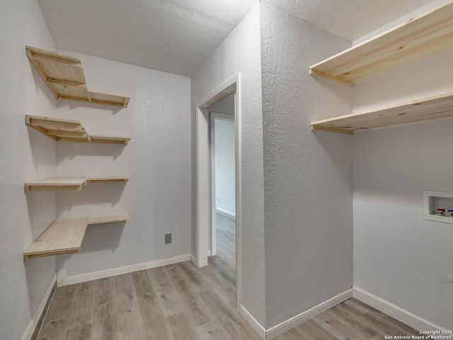 12226 La Barca, San Antonio, TX 78233