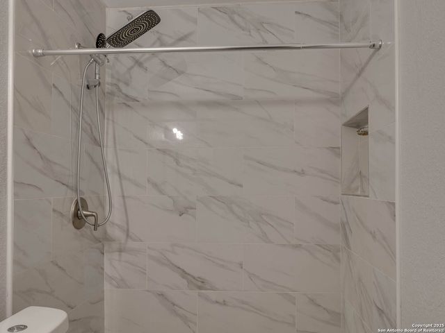 12226 La Barca, San Antonio, TX 78233