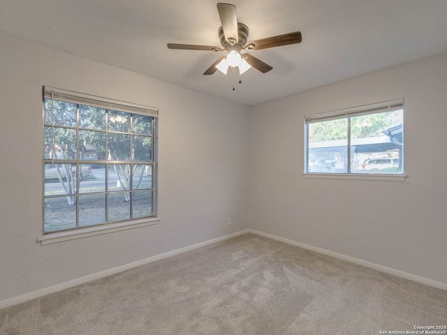 12226 La Barca, San Antonio, TX 78233