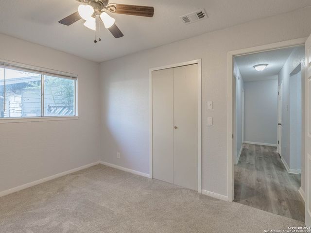 12226 La Barca, San Antonio, TX 78233