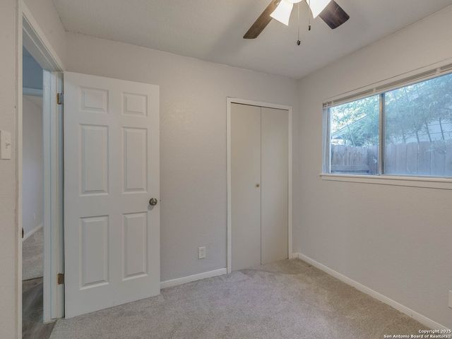 12226 La Barca, San Antonio, TX 78233