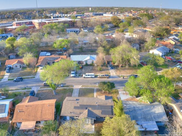 12226 La Barca, San Antonio, TX 78233