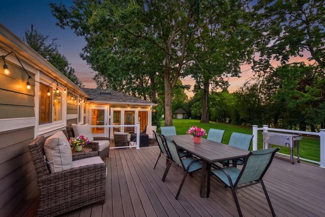 14707 W Gatewood COURT, New Berlin, WI 53151