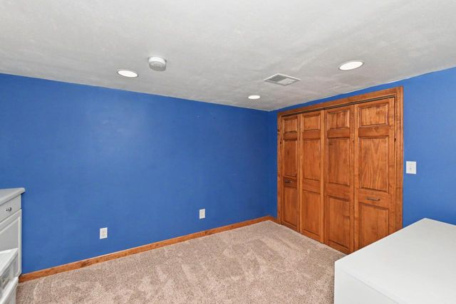 14707 W Gatewood COURT, New Berlin, WI 53151