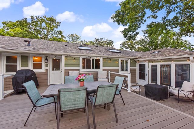 14707 W Gatewood COURT, New Berlin, WI 53151