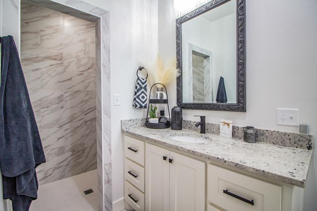 7113 E F M 1294, Idalou, TX 79329