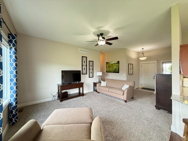 9946 Rosemary Lane, Manhattan, KS 66502