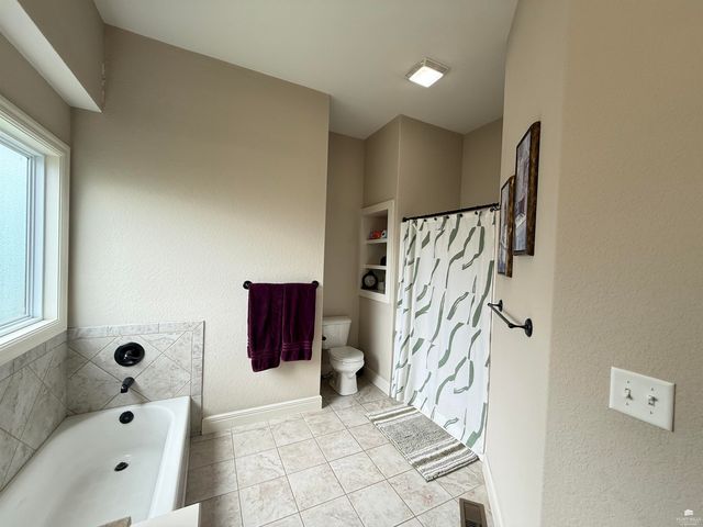 9946 Rosemary Lane, Manhattan, KS 66502