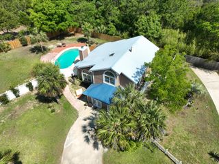 520 Wynnehaven Court, Mary Esther, FL 32569