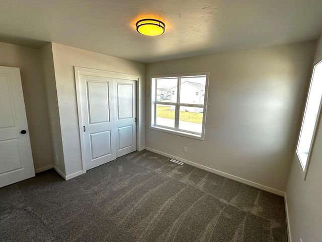 953 Sully WAY, Sheboygan Falls, WI 53085