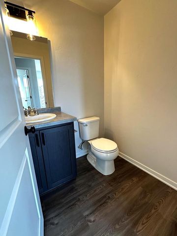 953 Sully WAY, Sheboygan Falls, WI 53085