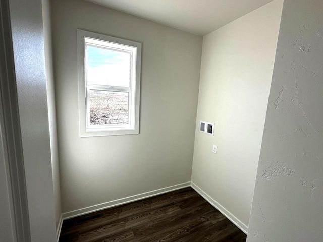 953 Sully WAY, Sheboygan Falls, WI 53085