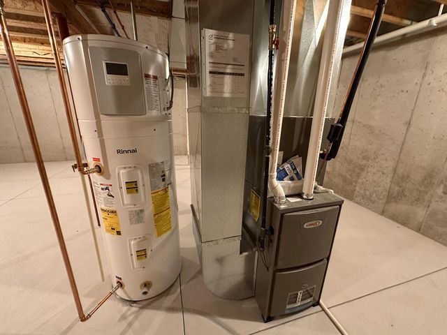 953 Sully WAY, Sheboygan Falls, WI 53085