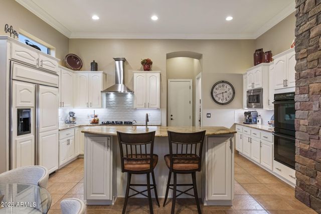 42010 N HARBOUR TOWN Court, Anthem, AZ 85086