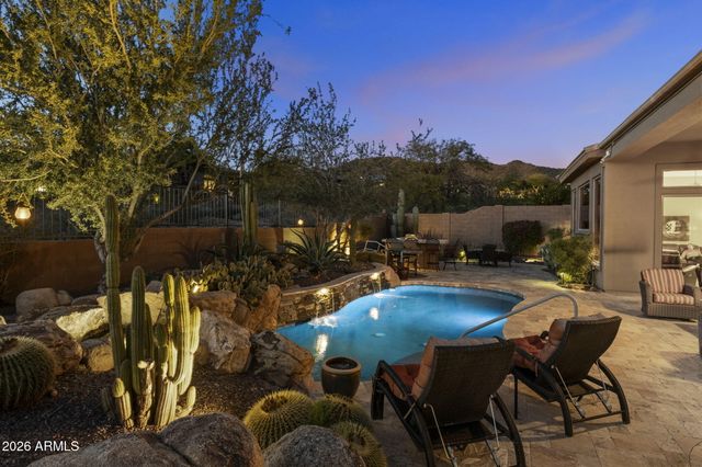 42010 N HARBOUR TOWN Court, Anthem, AZ 85086