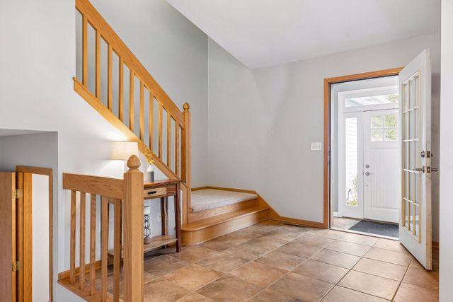 1731 Oakways Street, Minnetonka, MN 55391
