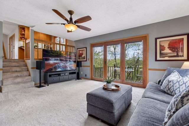 1731 Oakways Street, Minnetonka, MN 55391