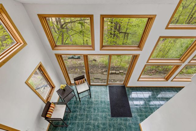 1731 Oakways Street, Minnetonka, MN 55391