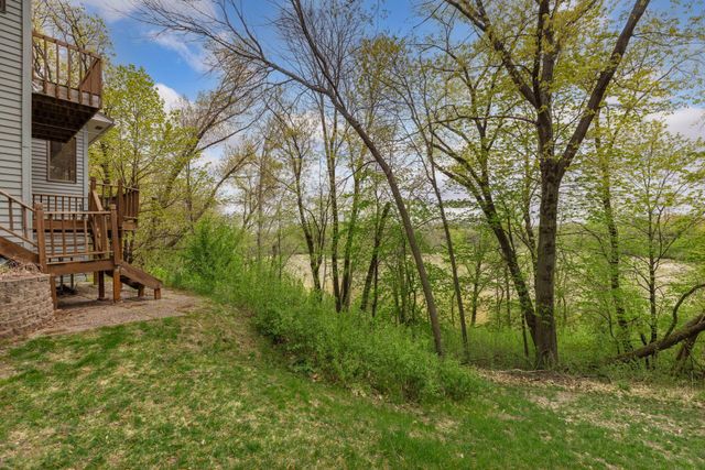 1731 Oakways Street, Minnetonka, MN 55391