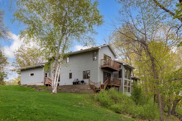 1731 Oakways Street, Minnetonka, MN 55391