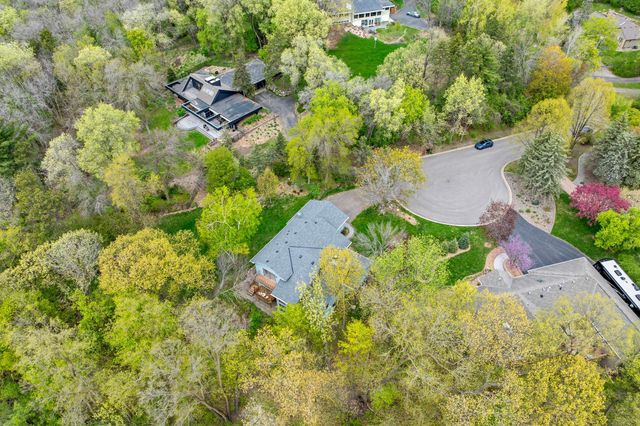 1731 Oakways Street, Minnetonka, MN 55391