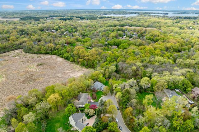 1731 Oakways Street, Minnetonka, MN 55391