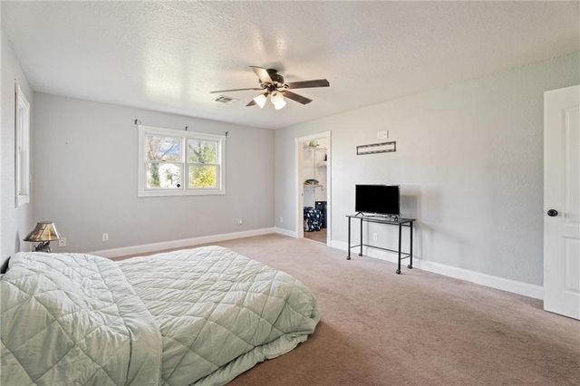 401 N Vine Street, Caney, KS 67333