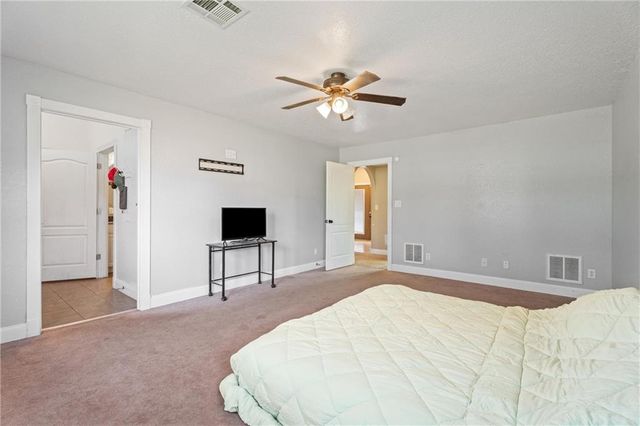 401 N Vine Street, Caney, KS 67333