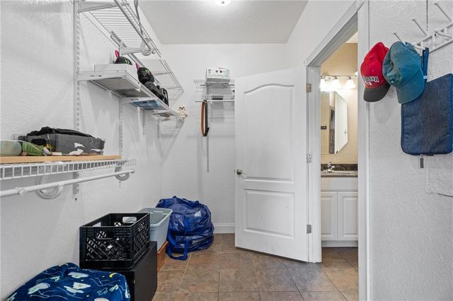 401 N Vine Street, Caney, KS 67333