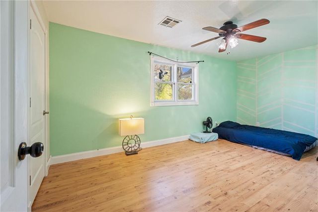 401 N Vine Street, Caney, KS 67333