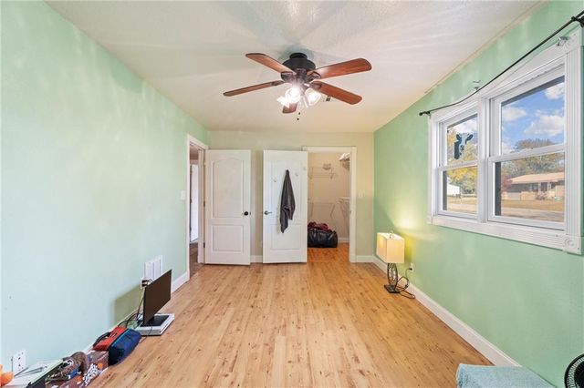 401 N Vine Street, Caney, KS 67333