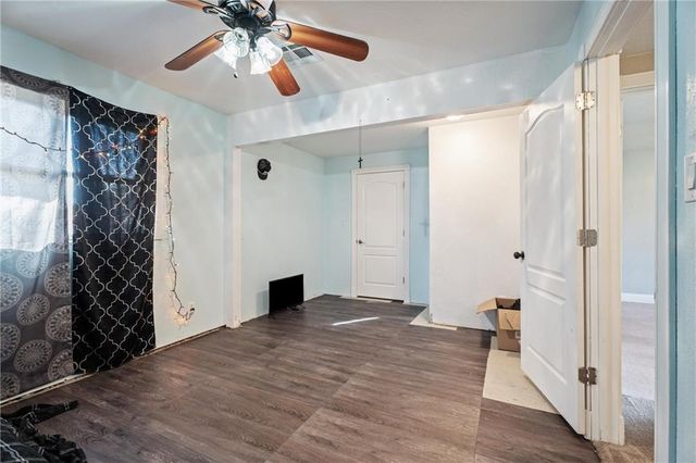 401 N Vine Street, Caney, KS 67333