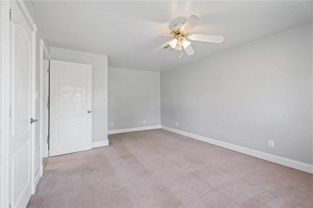 401 N Vine Street, Caney, KS 67333