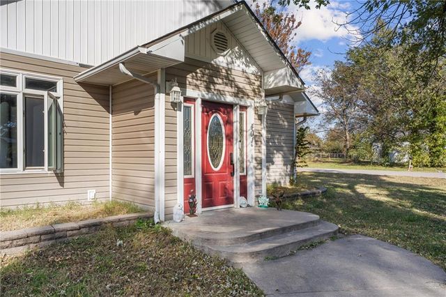 401 N Vine Street, Caney, KS 67333