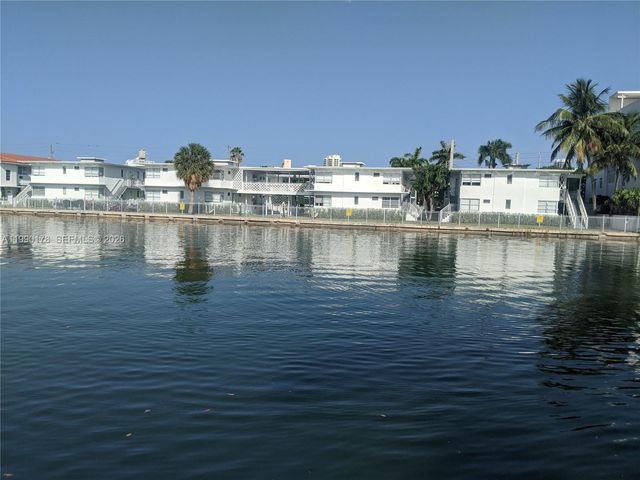 7735 Hawthorne Ave, Miami Beach, FL 33141