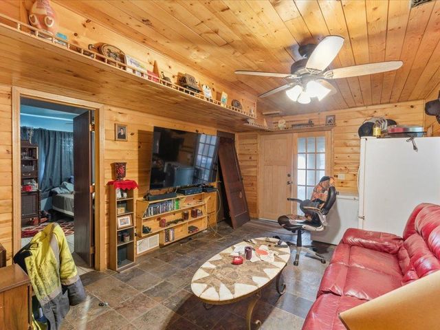 212 1st Street SE, Sebeka, MN 56477