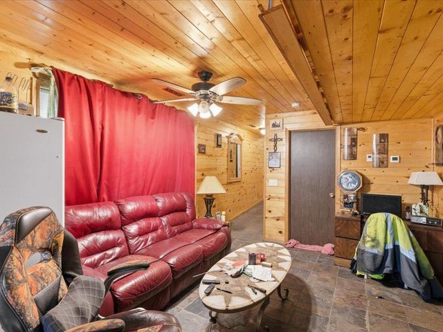 212 1st Street SE, Sebeka, MN 56477